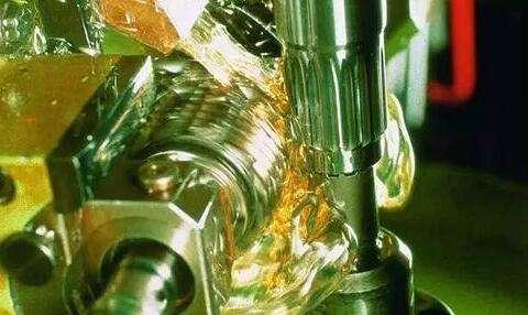 用上潤滑油抗泡劑，你會發現泡沫的出現隻是一場夢！