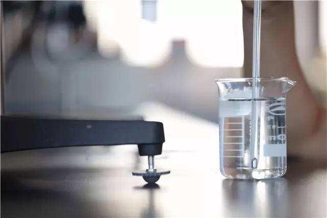 pva水溶液消泡劑出現讓你知道pva水溶液起泡還有解救的方法！