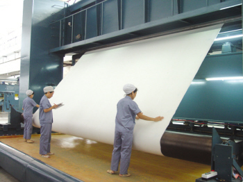 造紙消泡在造紙廠的應用